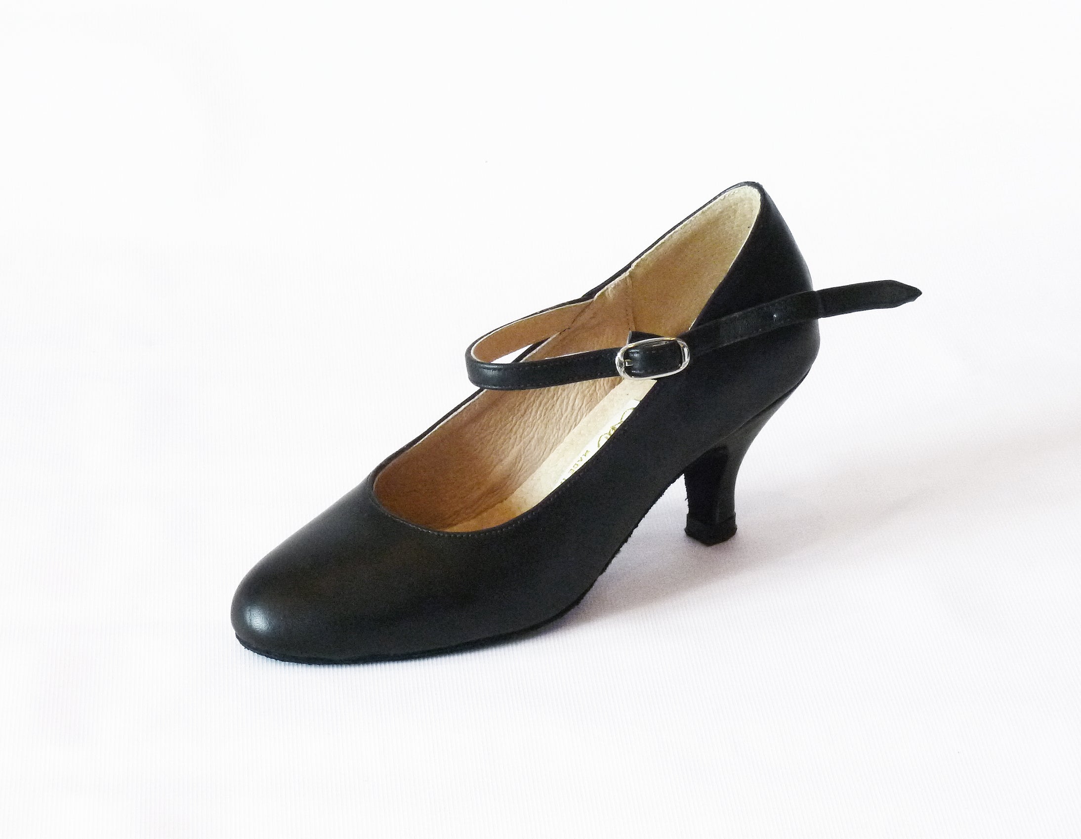 women's dress shoes no heel CLEARANCE American Classic (Celebrity), Sophia, Black Glove Leather, 2” Classic Heel 5 US / 2" Classic Heel
